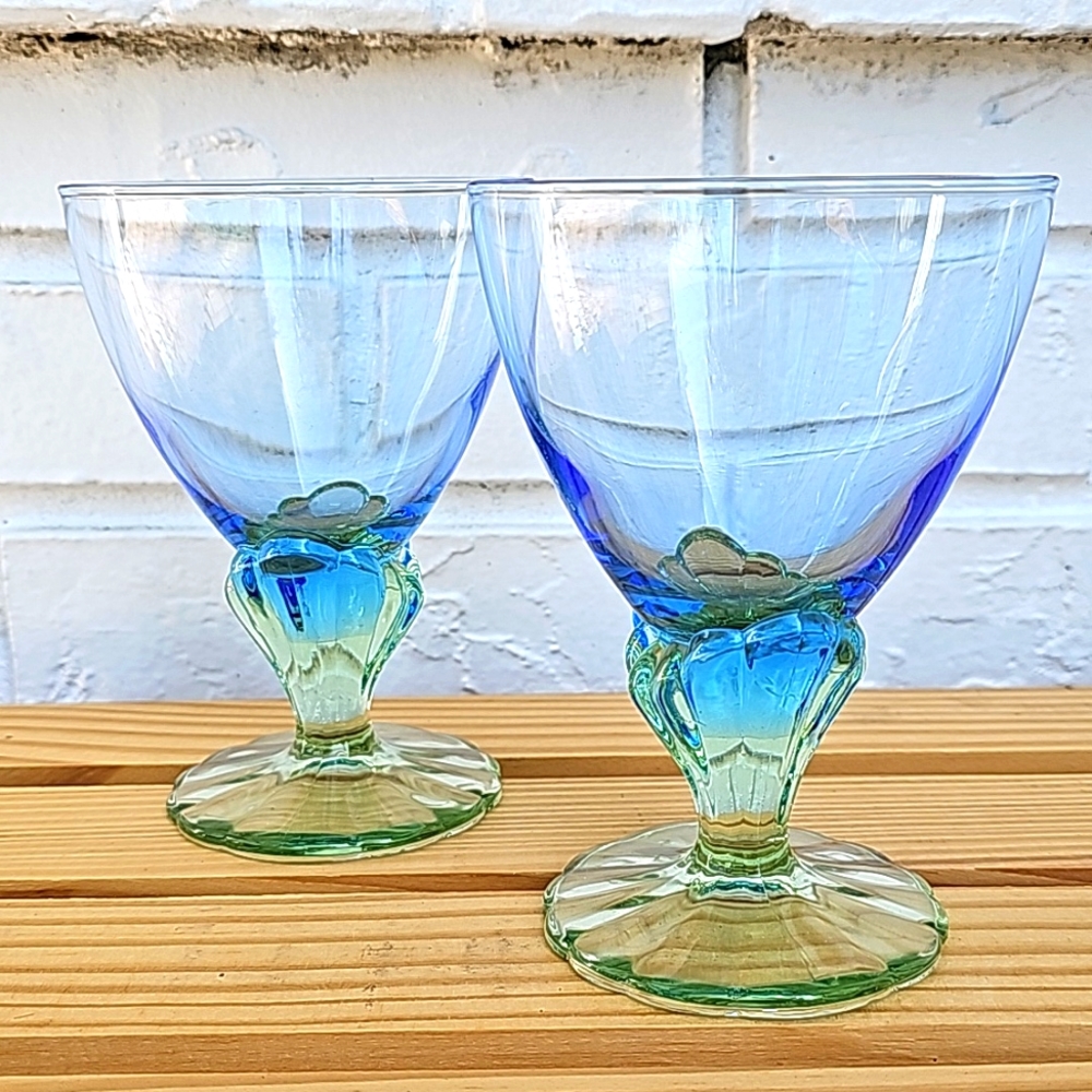 Set Of 2 Bormioli Rocco “BAHIA” Blue & Green Stemmed 5.5” Glasses Wine Goblets